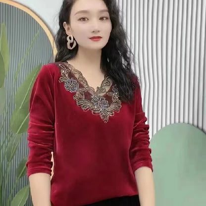 🔥【Cumpărați 1 obțineți 1 gratuit】2023 Plus Dimensiune V-Gât Rhinestone Floral Velvet Top