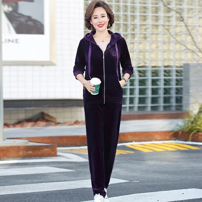 2023 Spring and Autumn New Women's Clothing Fashion Simple Gold Velvet Sports Suit 40-50 Years Old