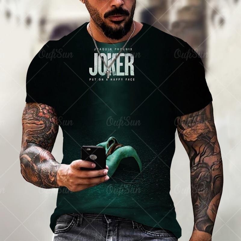 Tricou grafic Joker cu mâneci scurte cu gât rotund